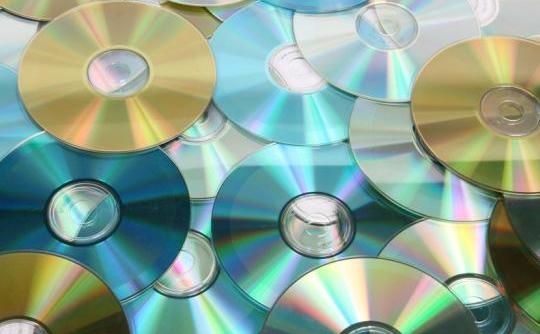 pirated-cds2202-540x334